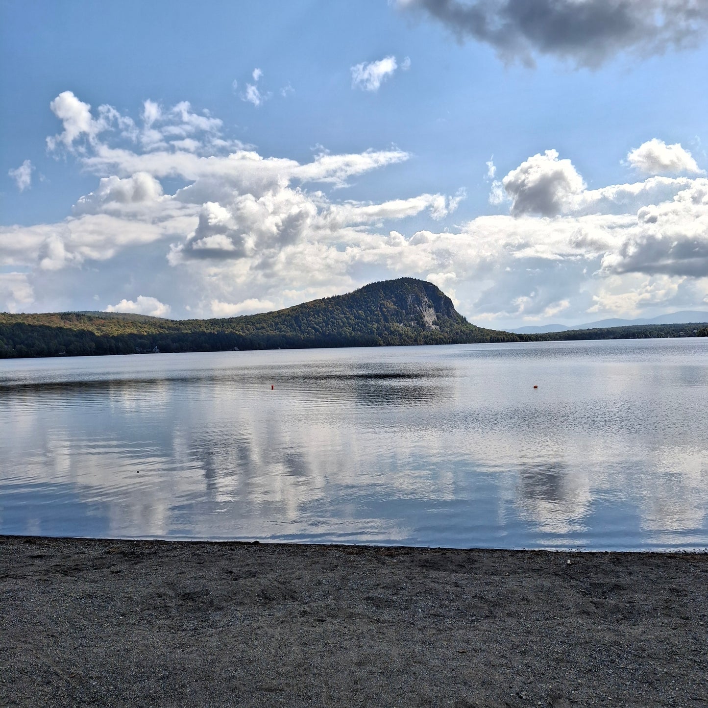 Lake Lyster and Mount Pinnacle