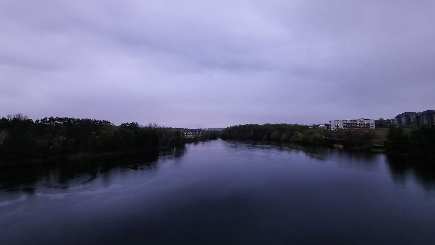 Sur Le Pont 11 Mai 2021 (La Pluie)