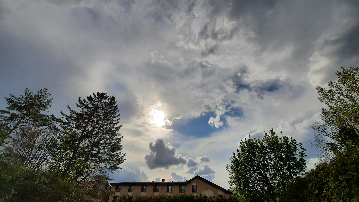 Le Calme Avant La Pluie Du 16 Mai 2021