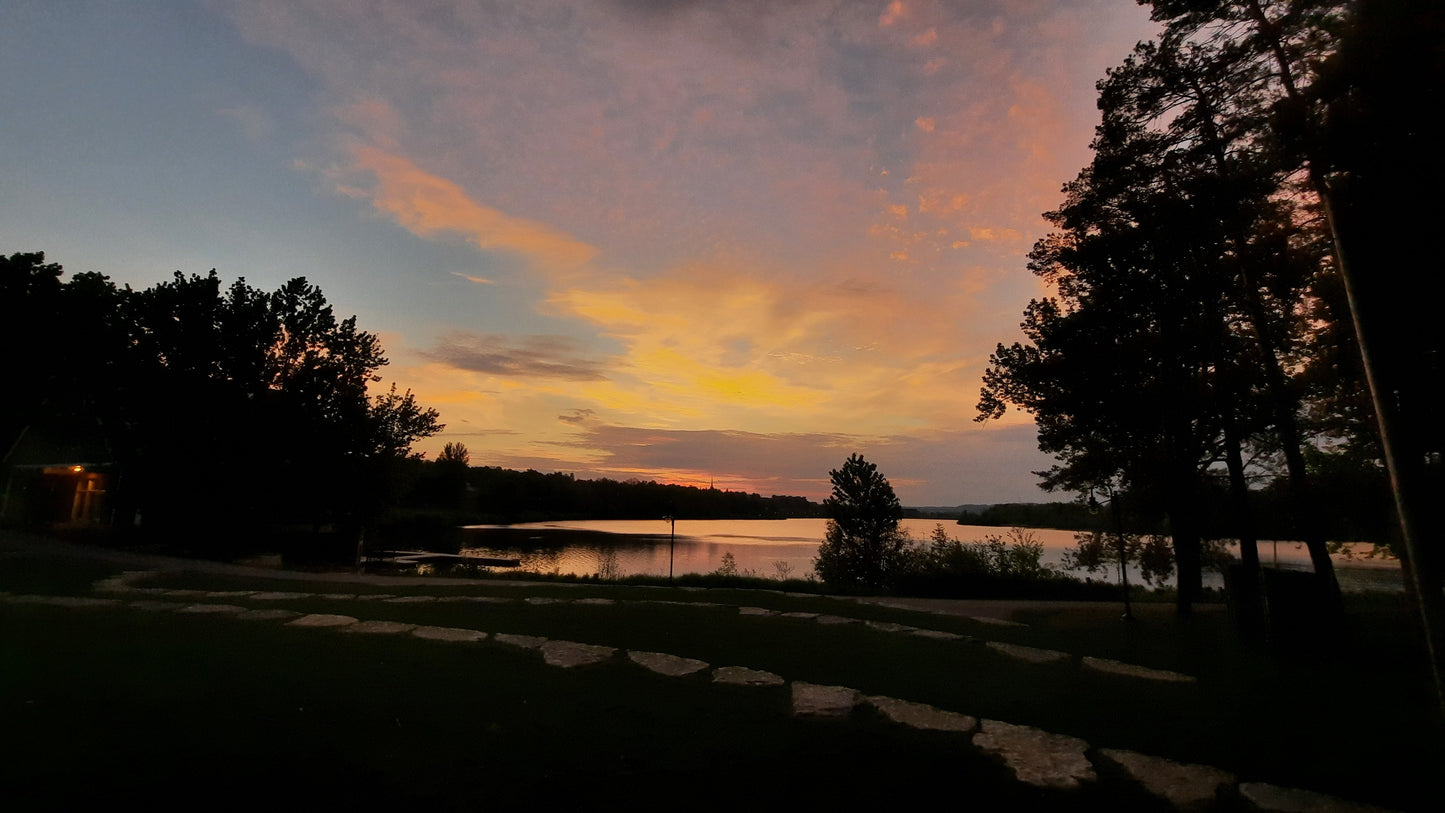 Lac Des Nations Aube Du 26 Mai 2021