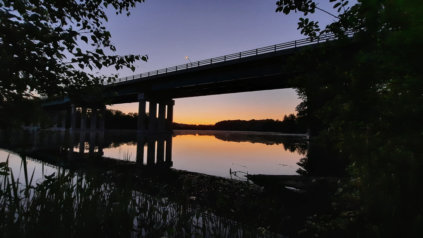 Sherbrooke 10 Juillet 2021 Aube (Vue K1) Rivière Magog Et Pont Jacques Cartier 4H59