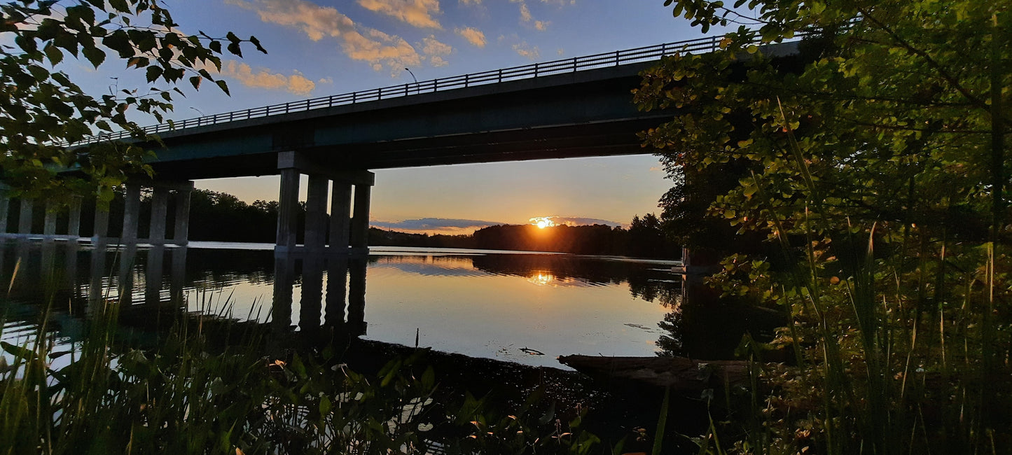 Soleil Et Pont Jacques Cartier De Sherbrooke 3 Août 2021 6H00 (Vue K1)