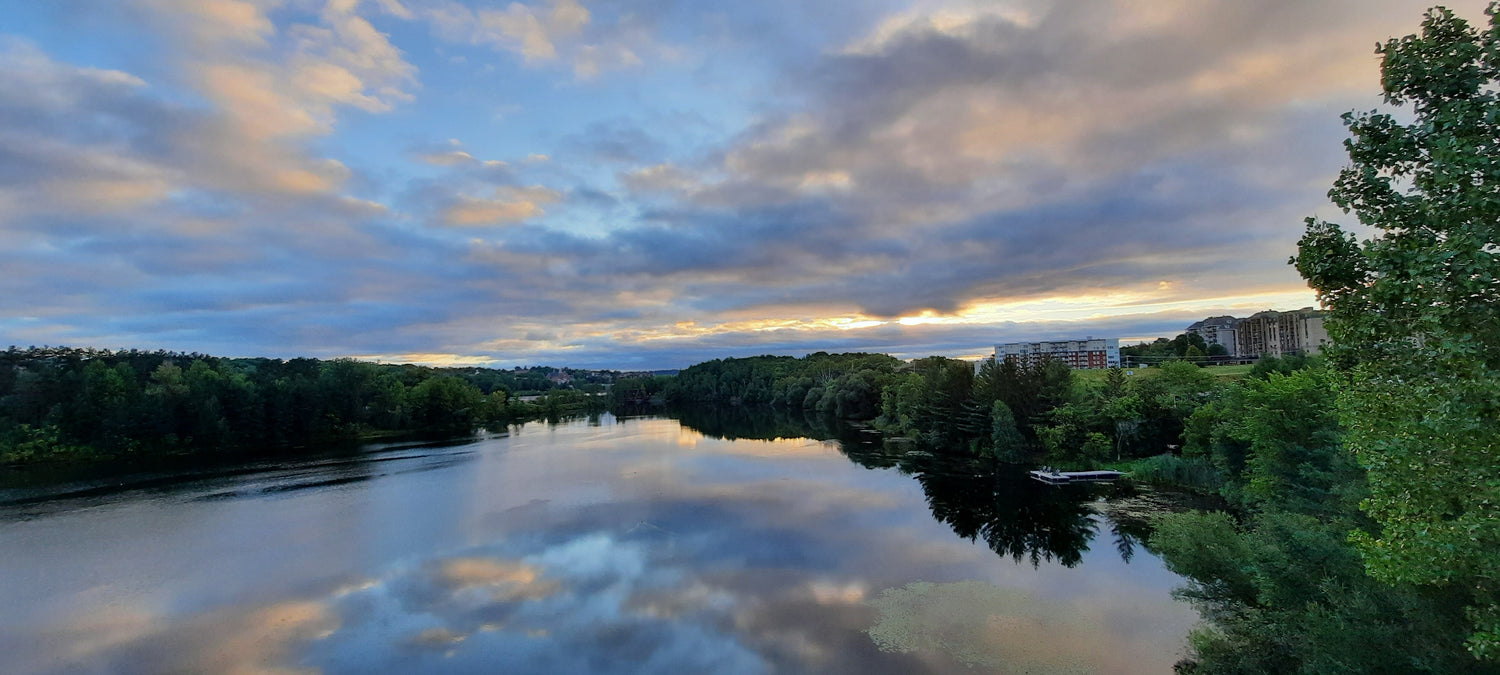 Nuages Du 23 Août 2021 (Vue Sure) Sherbrooke 6H23