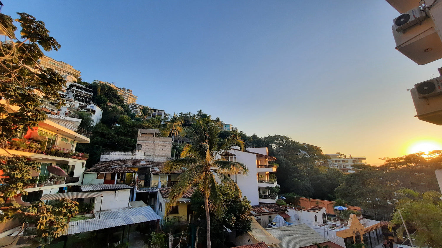 Coucher De Soleil Du 26 Décembre 2021 Puerto Vallarta (8 Photos)