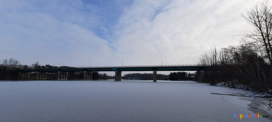 Glace 2021-11-30 09:03 Pont Jacques Cartier À Sherbrooke (Vue T1)
