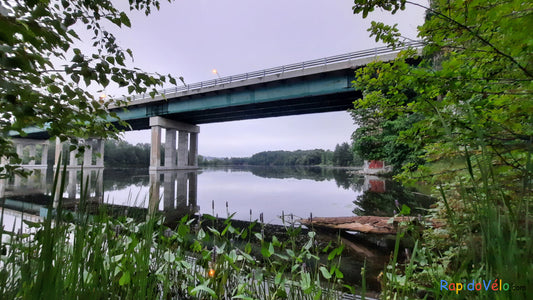 Pont Jacques Cartier De Sherbrooke Et Rivière Magog 21 Juillet 2021  (Vue K1) 5H44 Cliquez Pour